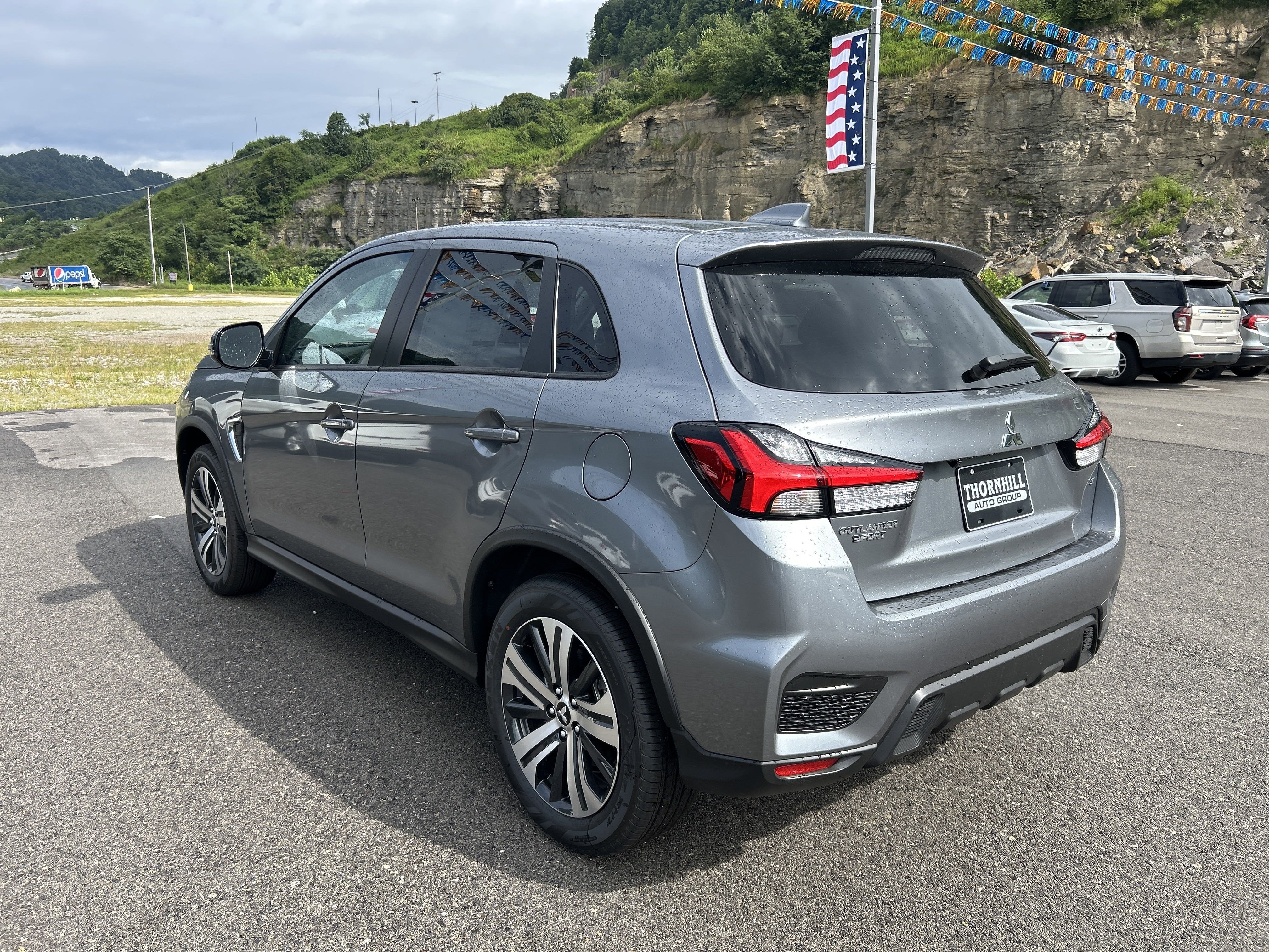 2025 Mitsubishi Outlander Sport SE