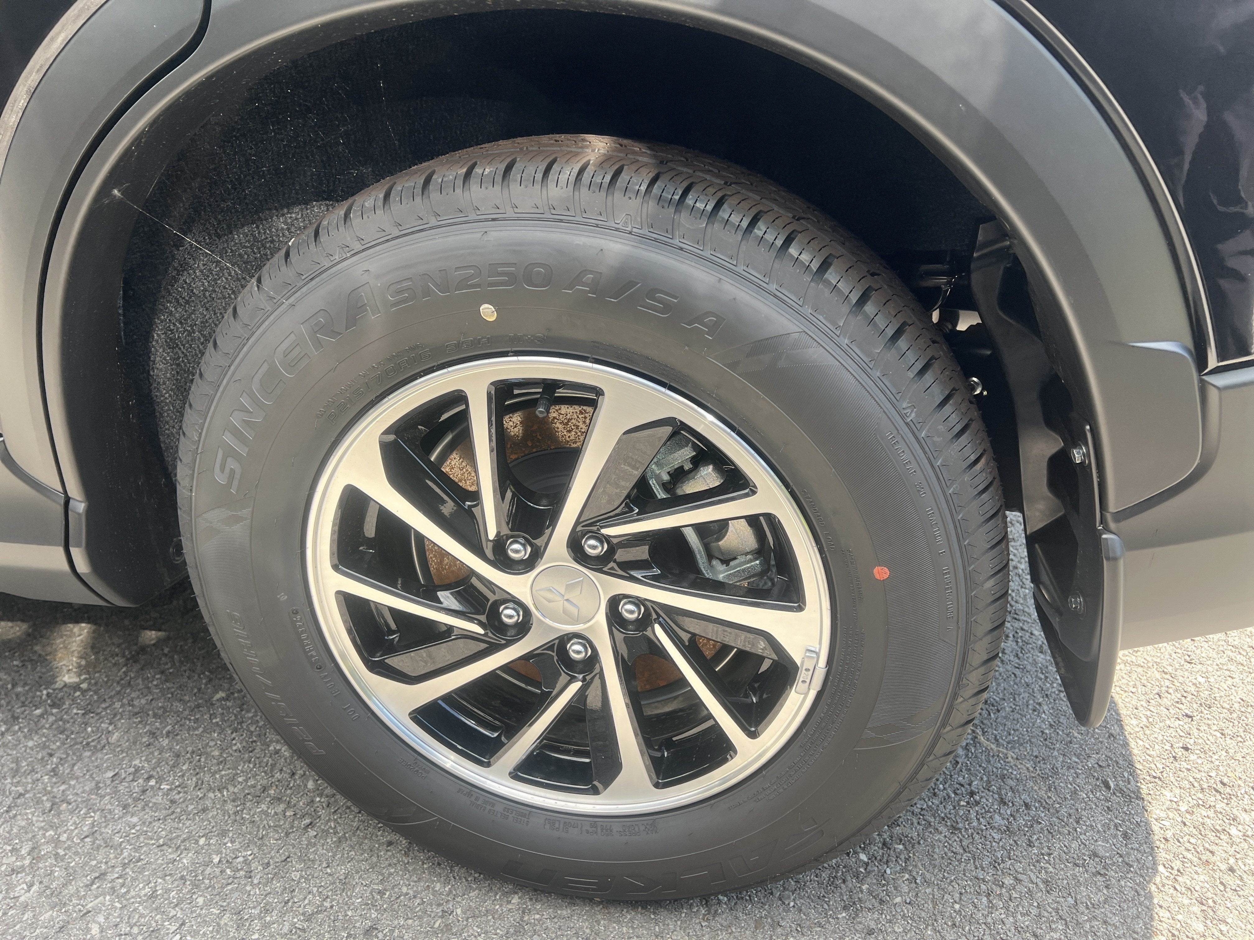 2026 Mitsubishi Eclipse Cross ES