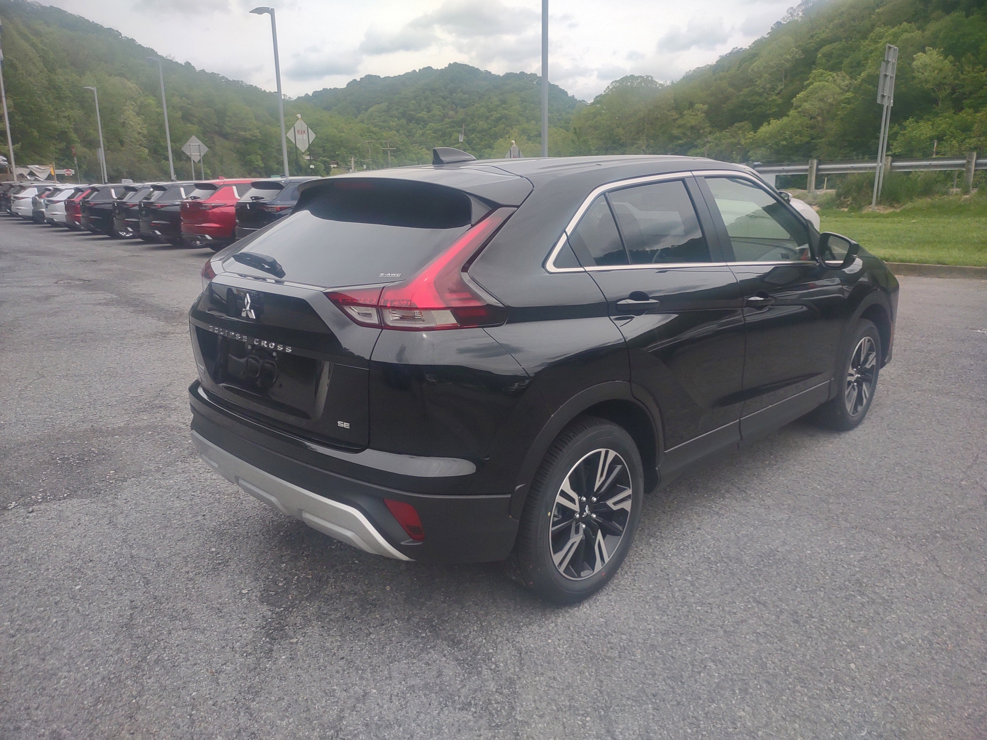 2025 Mitsubishi Eclipse Cross SE