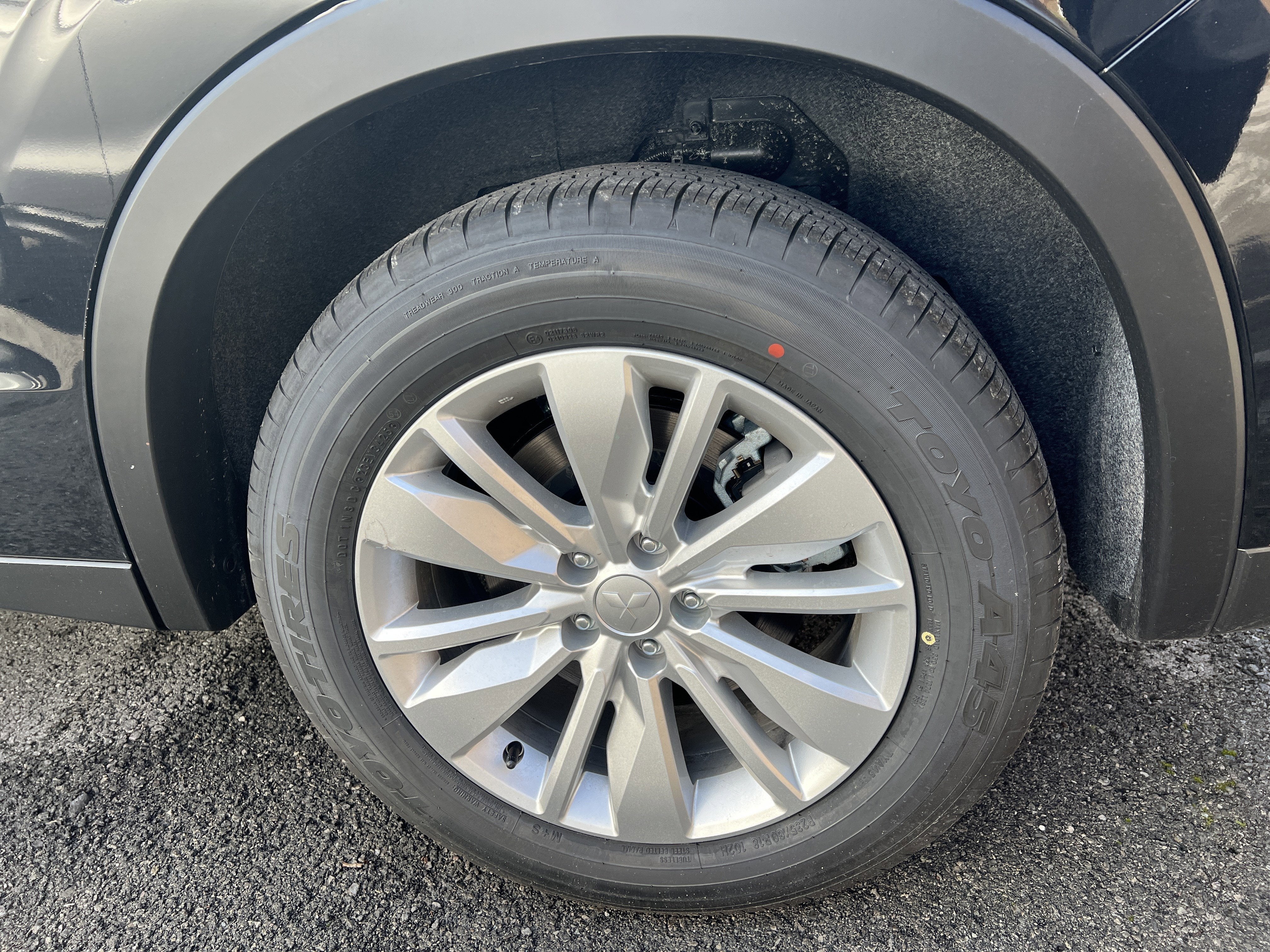 2025 Mitsubishi Outlander ES