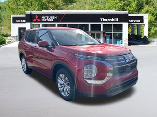 2025 Mitsubishi Outlander ES