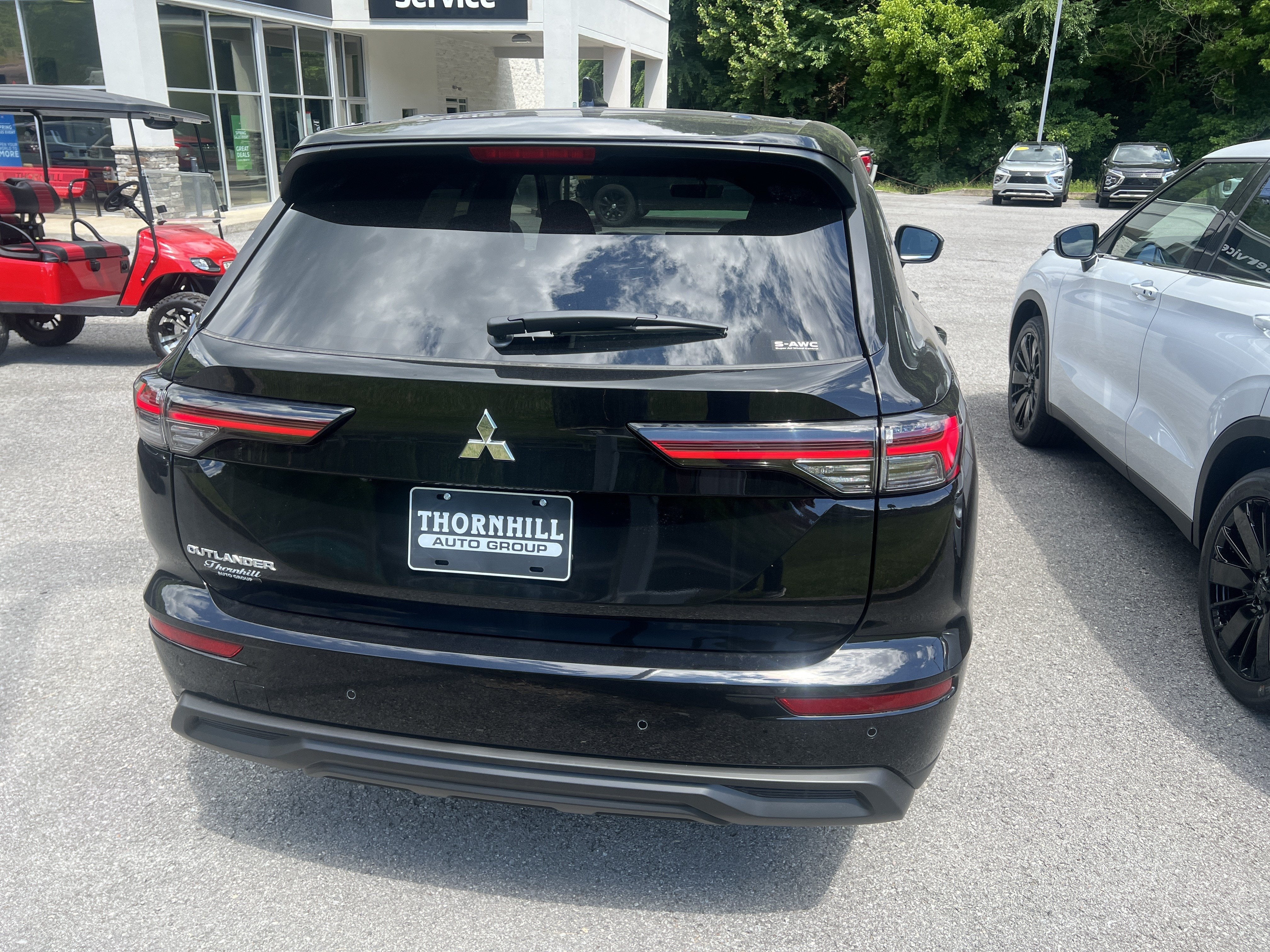 2026 Mitsubishi Outlander ES