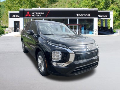 2026 Mitsubishi Outlander ES