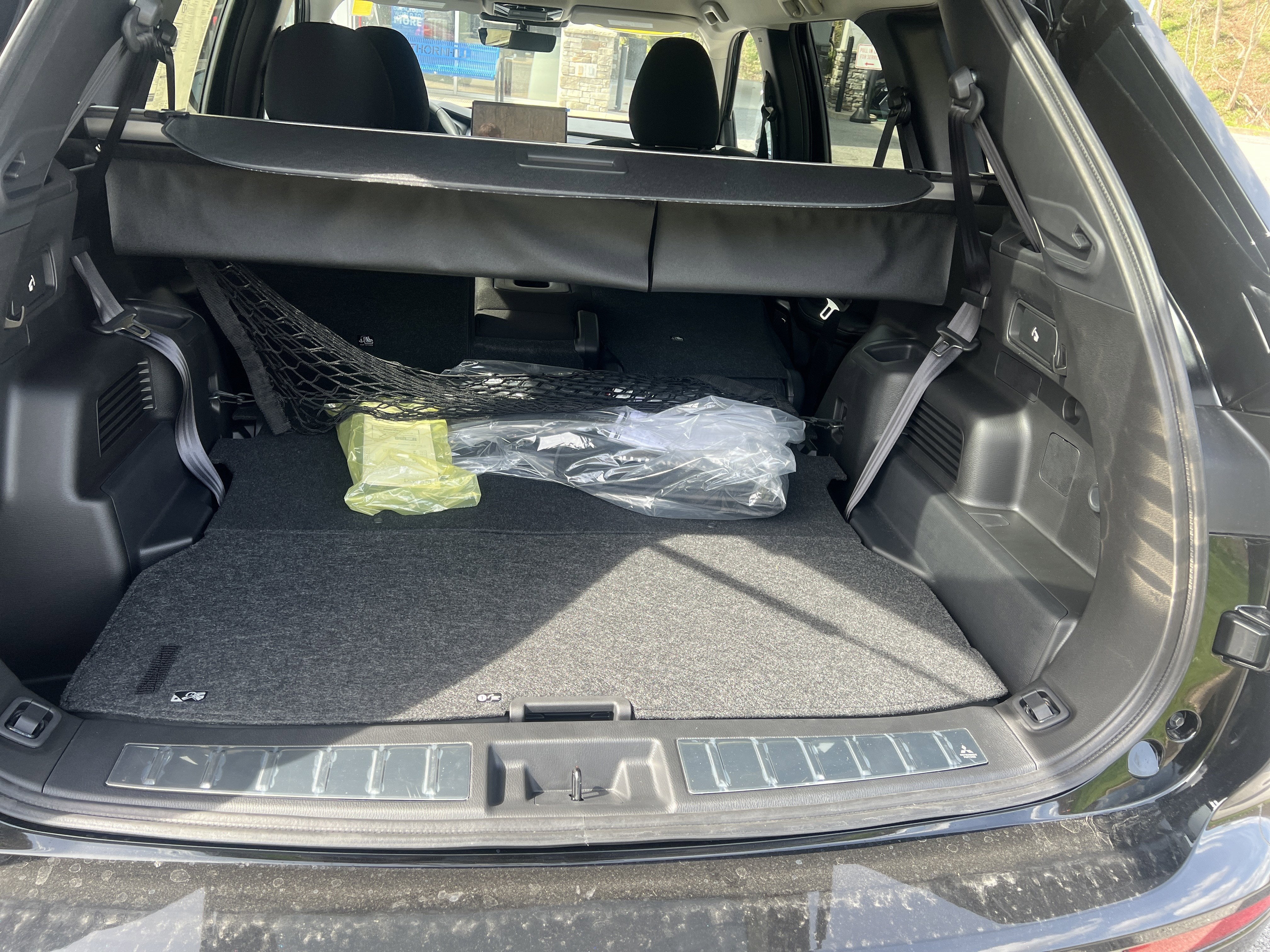 2026 Mitsubishi Outlander ES