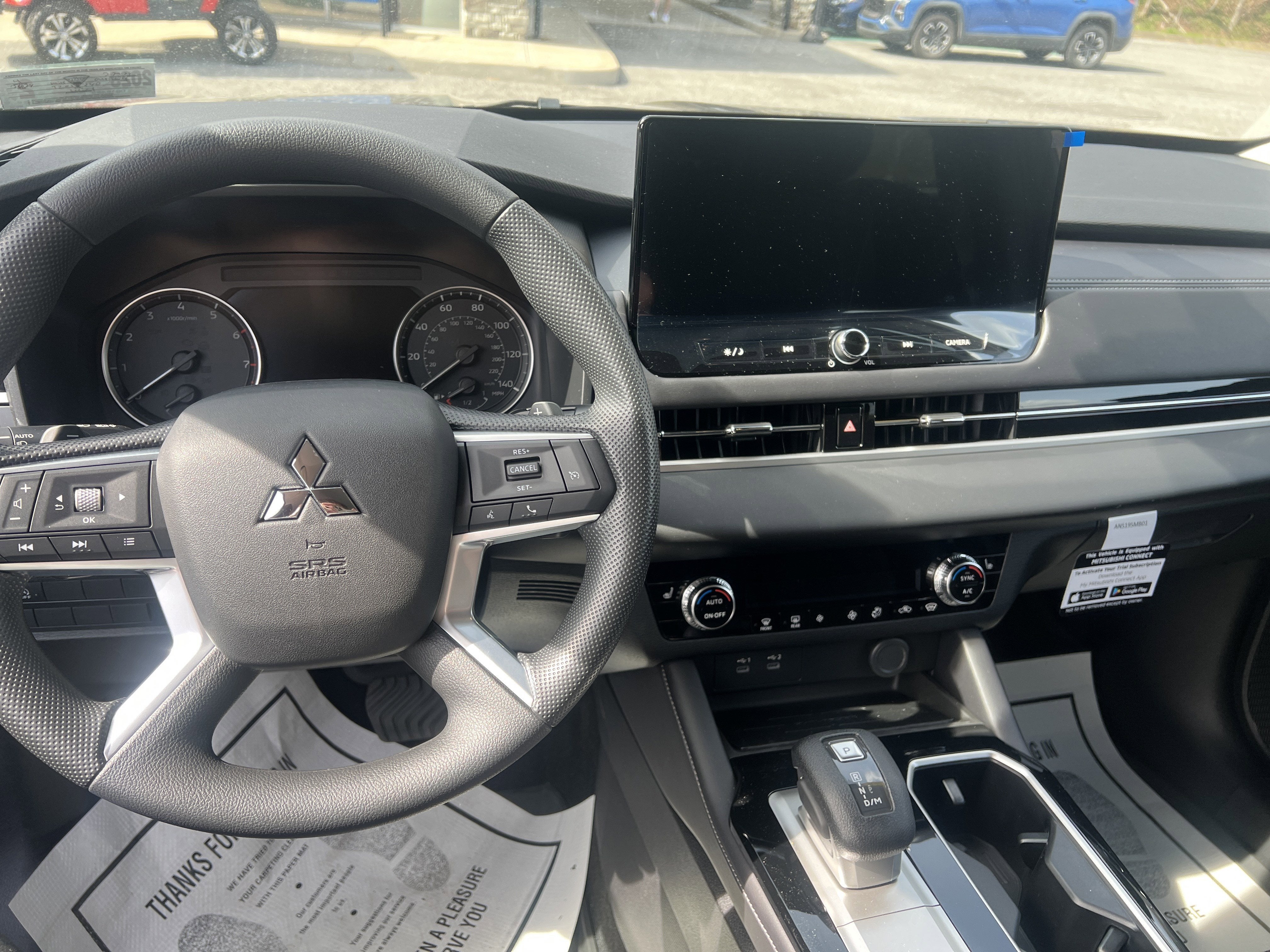 2026 Mitsubishi Outlander ES