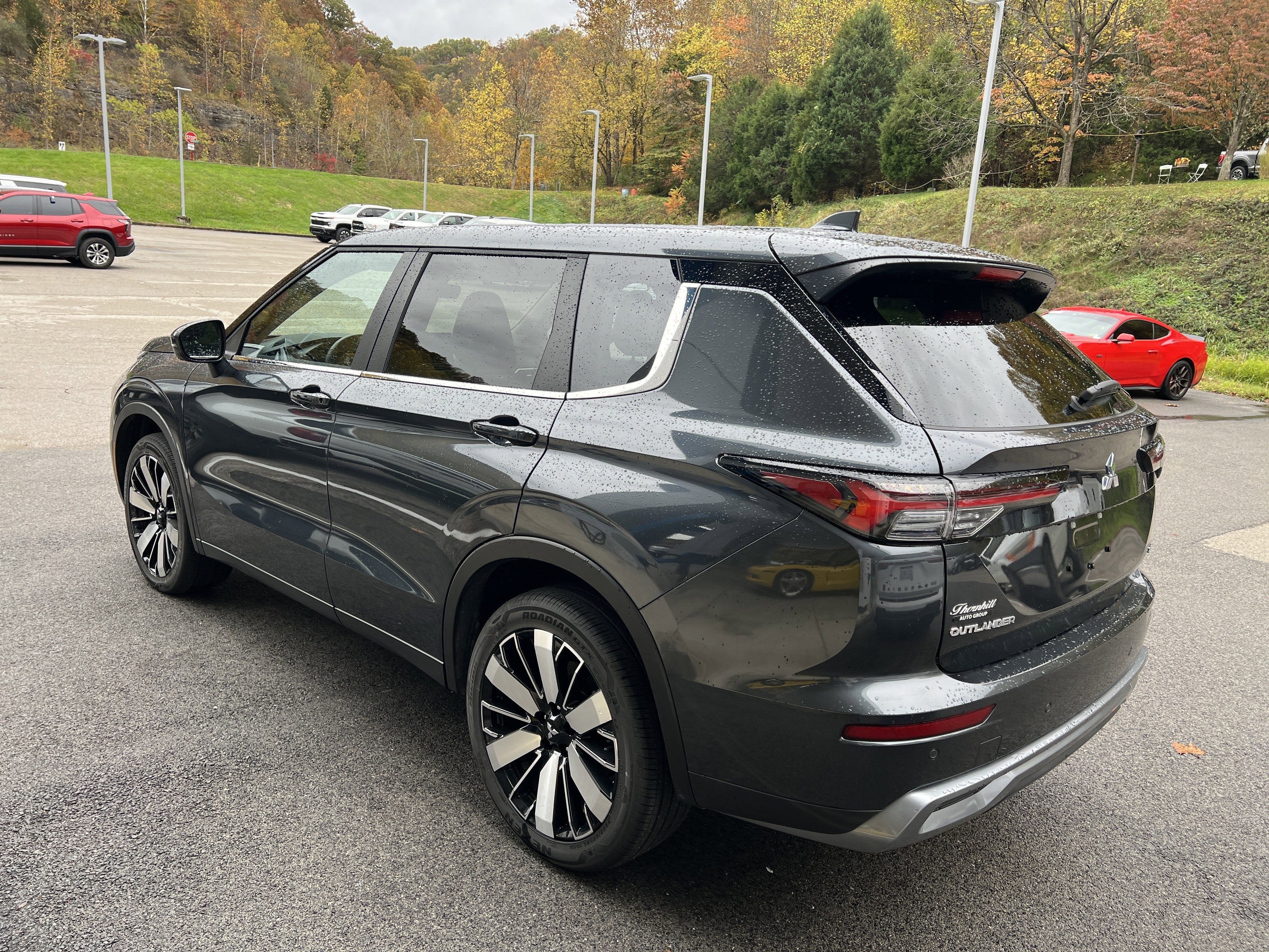 2025 Mitsubishi Outlander SE