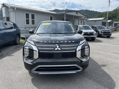 2025 Mitsubishi Outlander Trail Edition