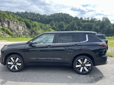 2025 Mitsubishi Outlander Trail Edition
