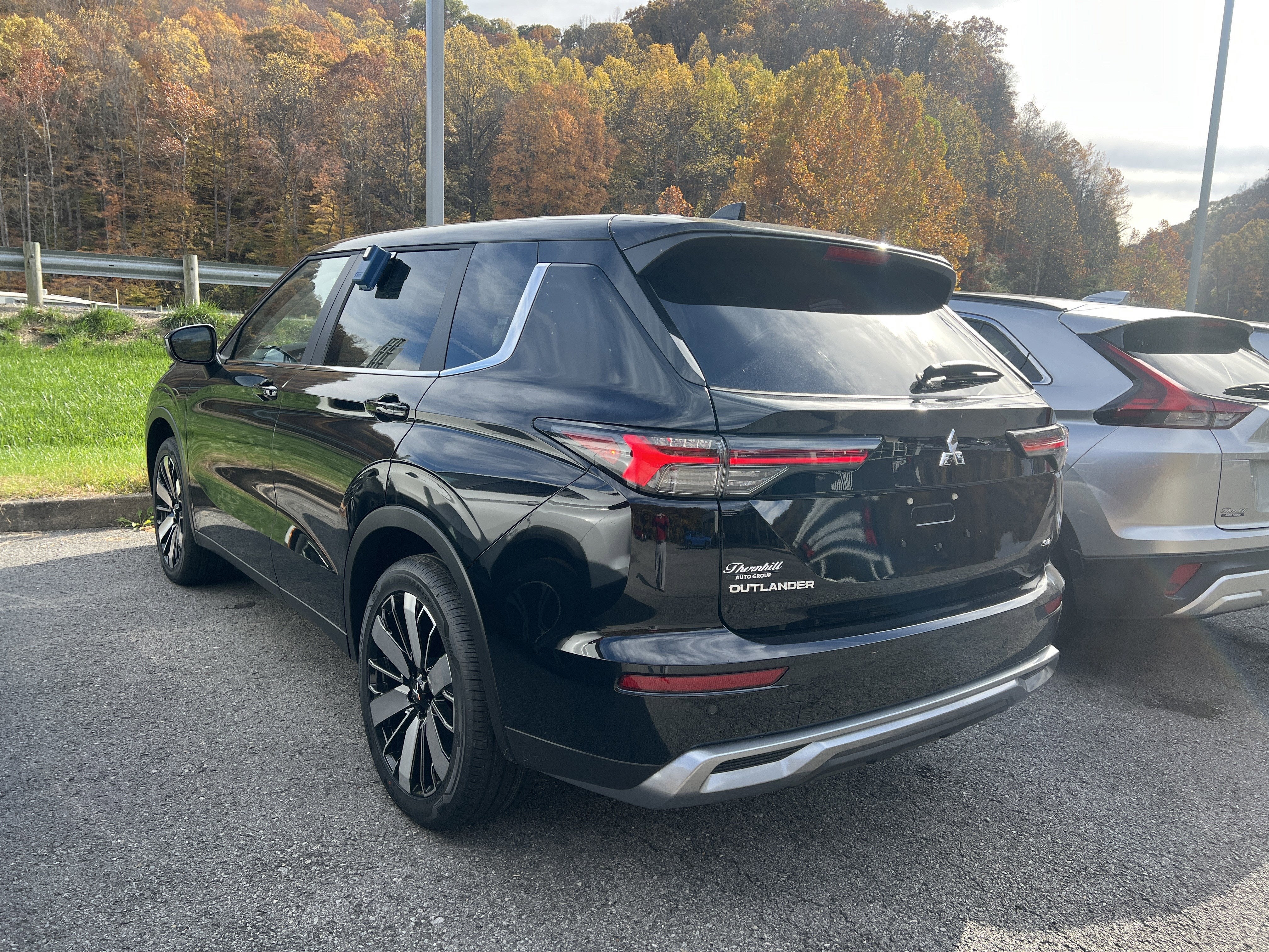2025 Mitsubishi Outlander SE