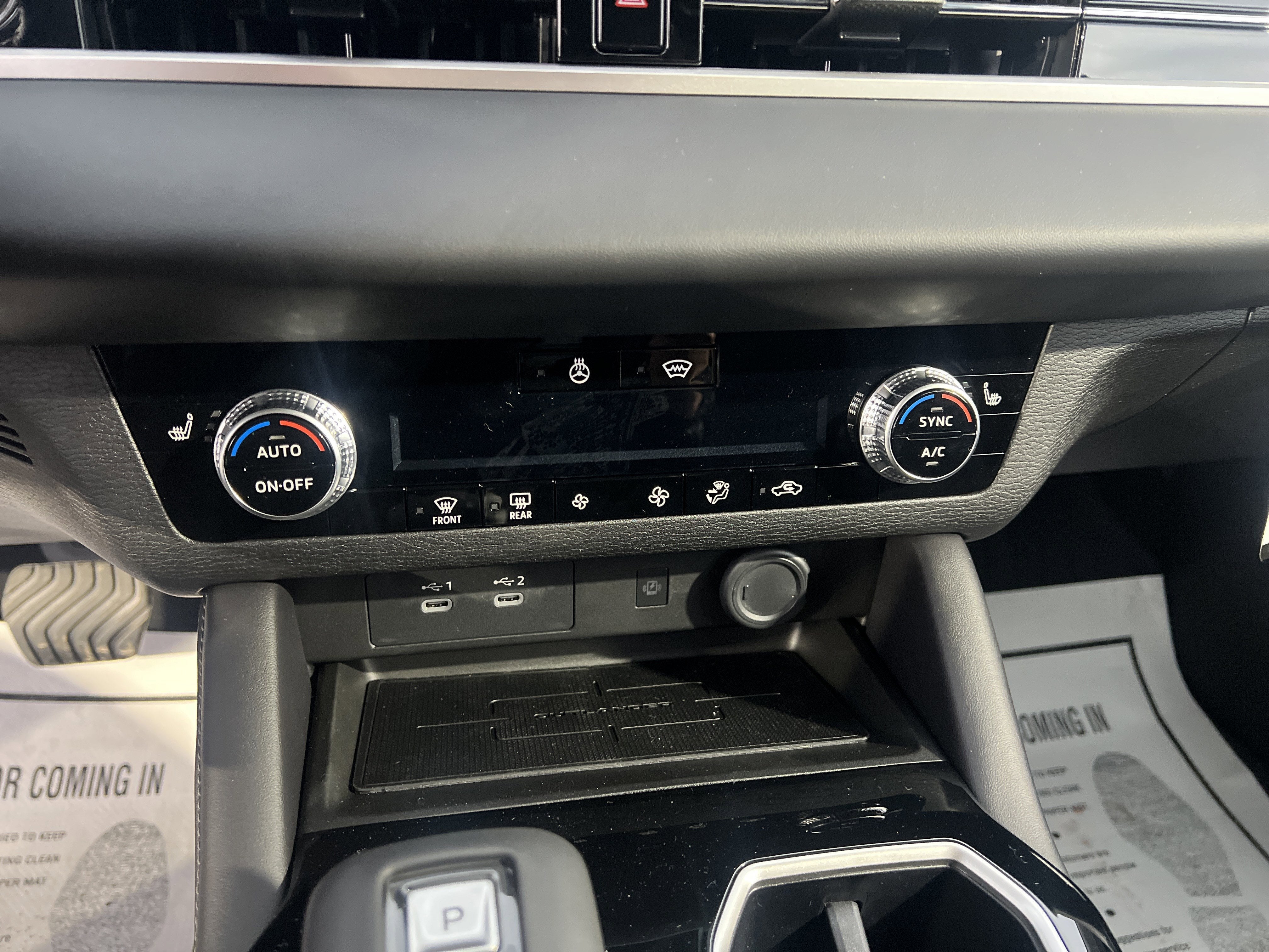 2026 Mitsubishi Outlander SE