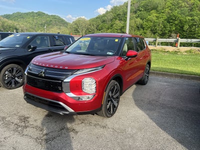 2026 Mitsubishi Outlander SE