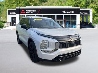 2026 Mitsubishi Outlander LE