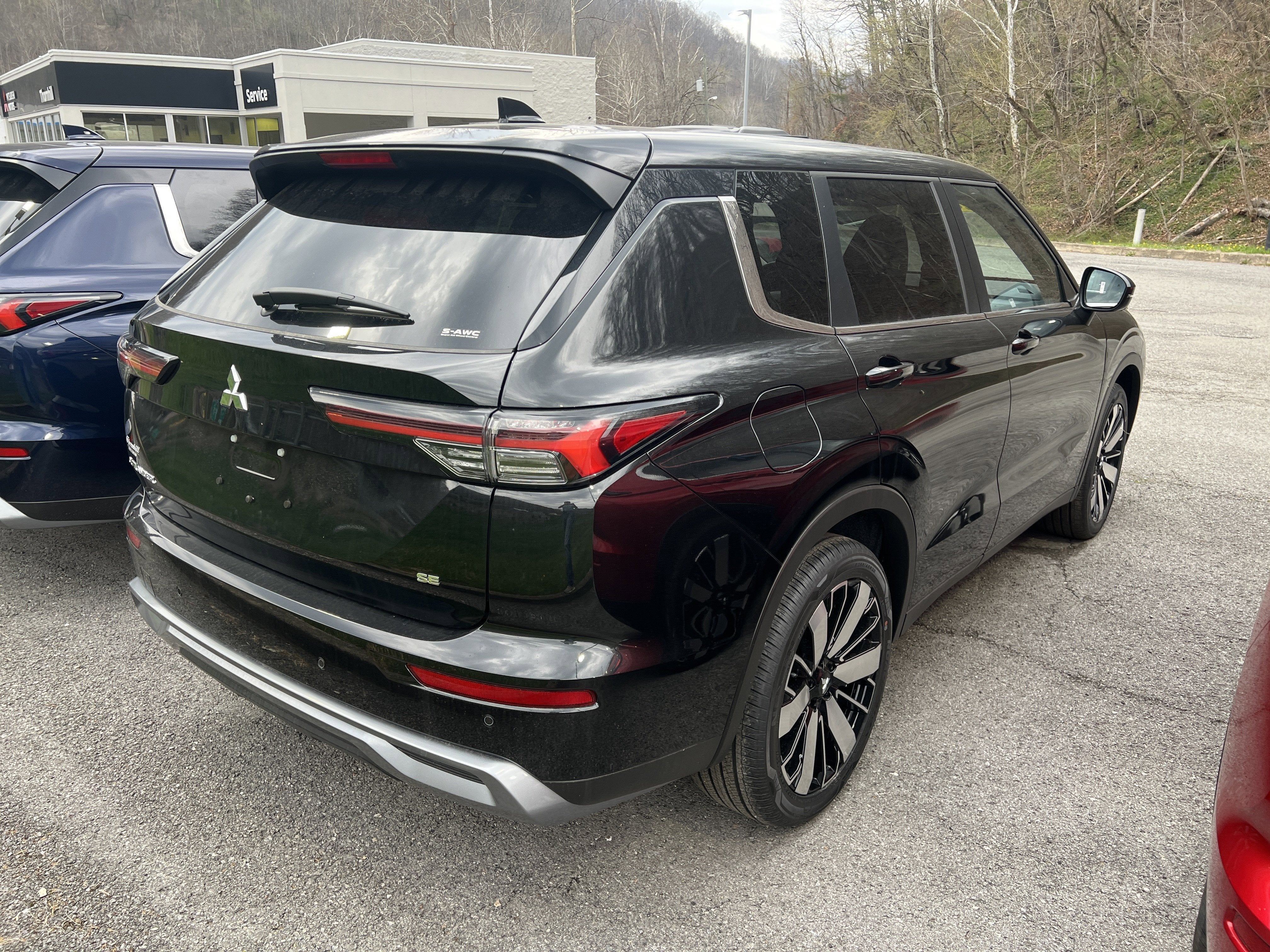 2026 Mitsubishi Outlander SE
