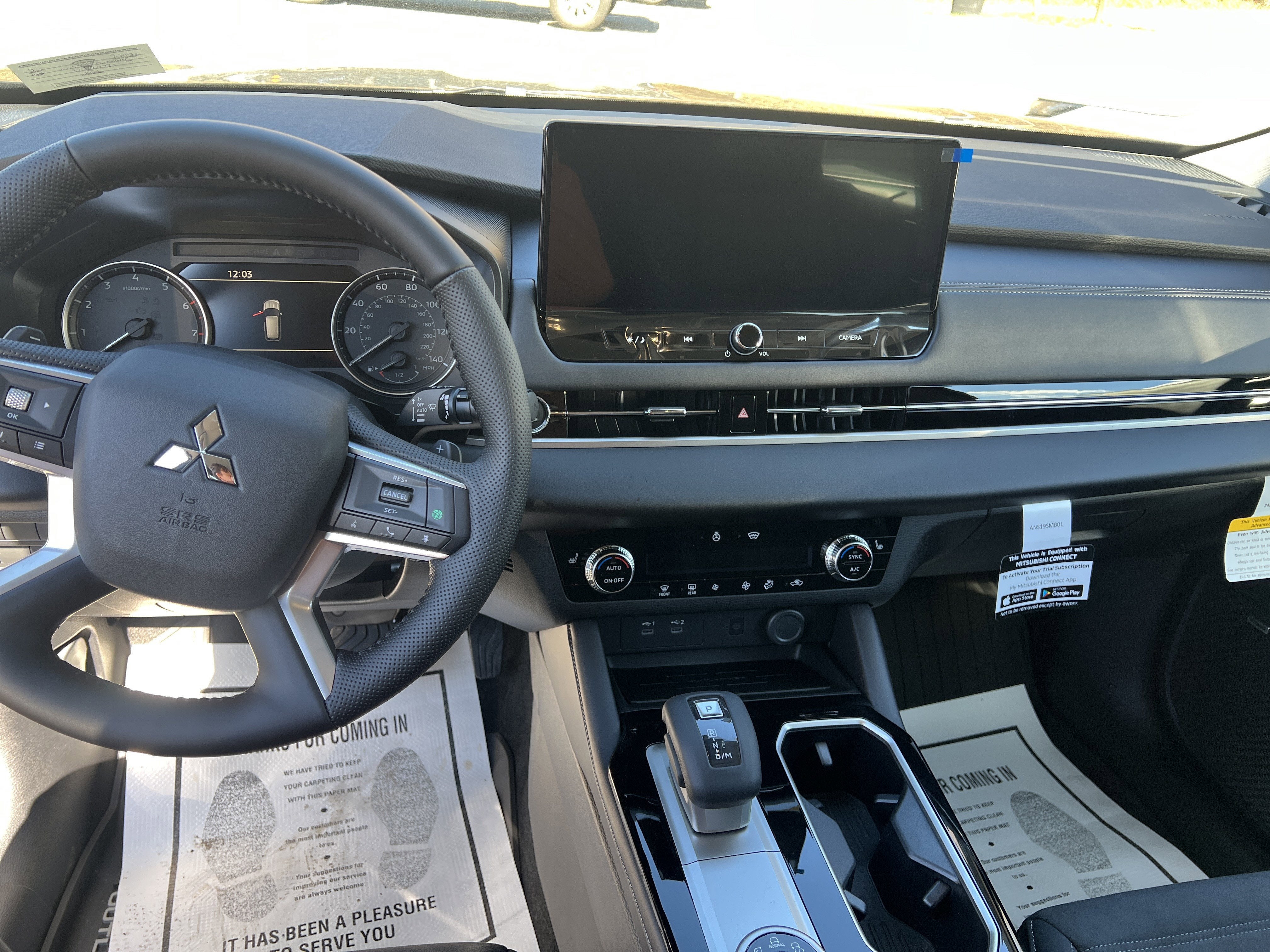 2026 Mitsubishi Outlander SE