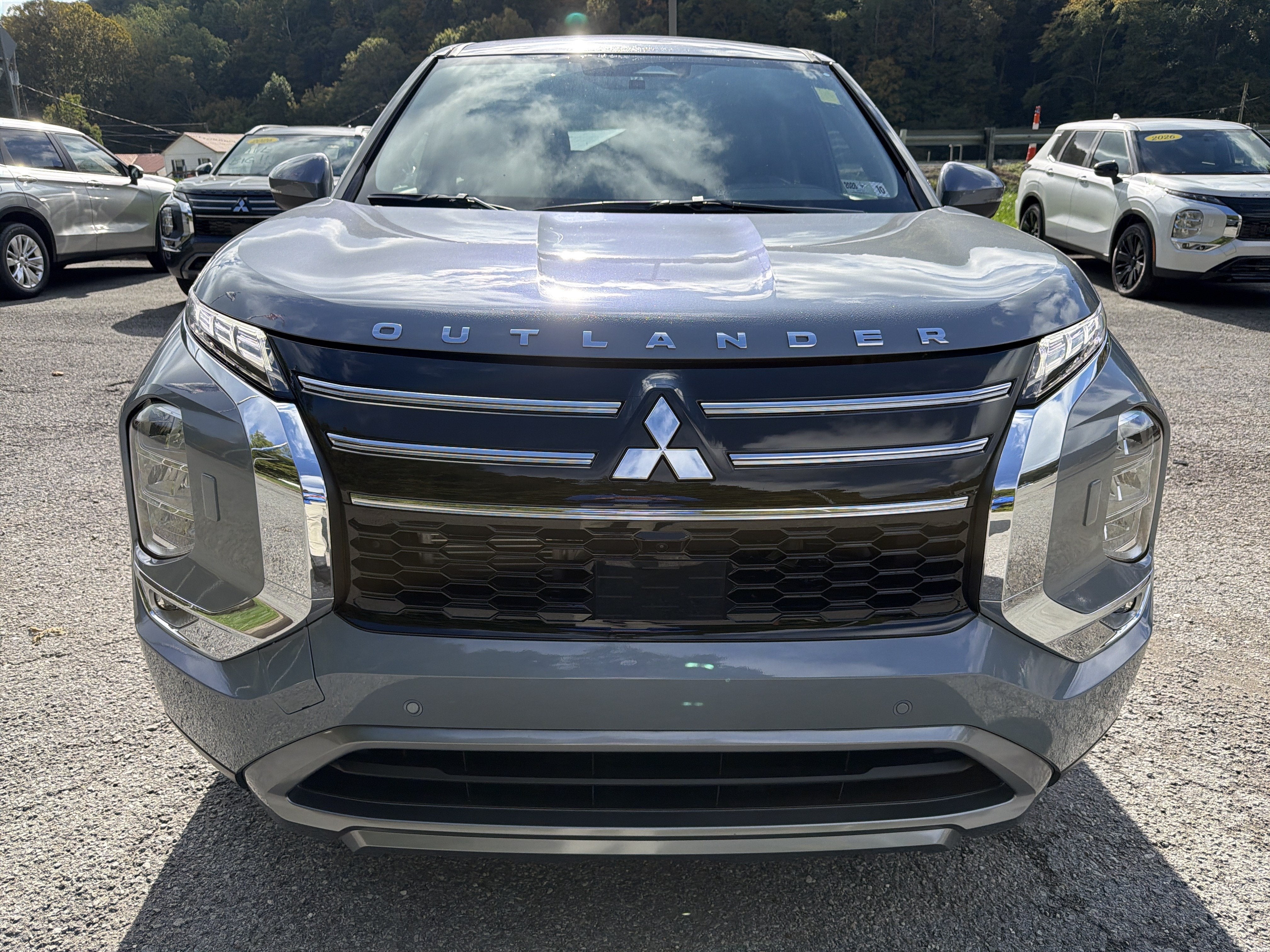 2026 Mitsubishi Outlander SE