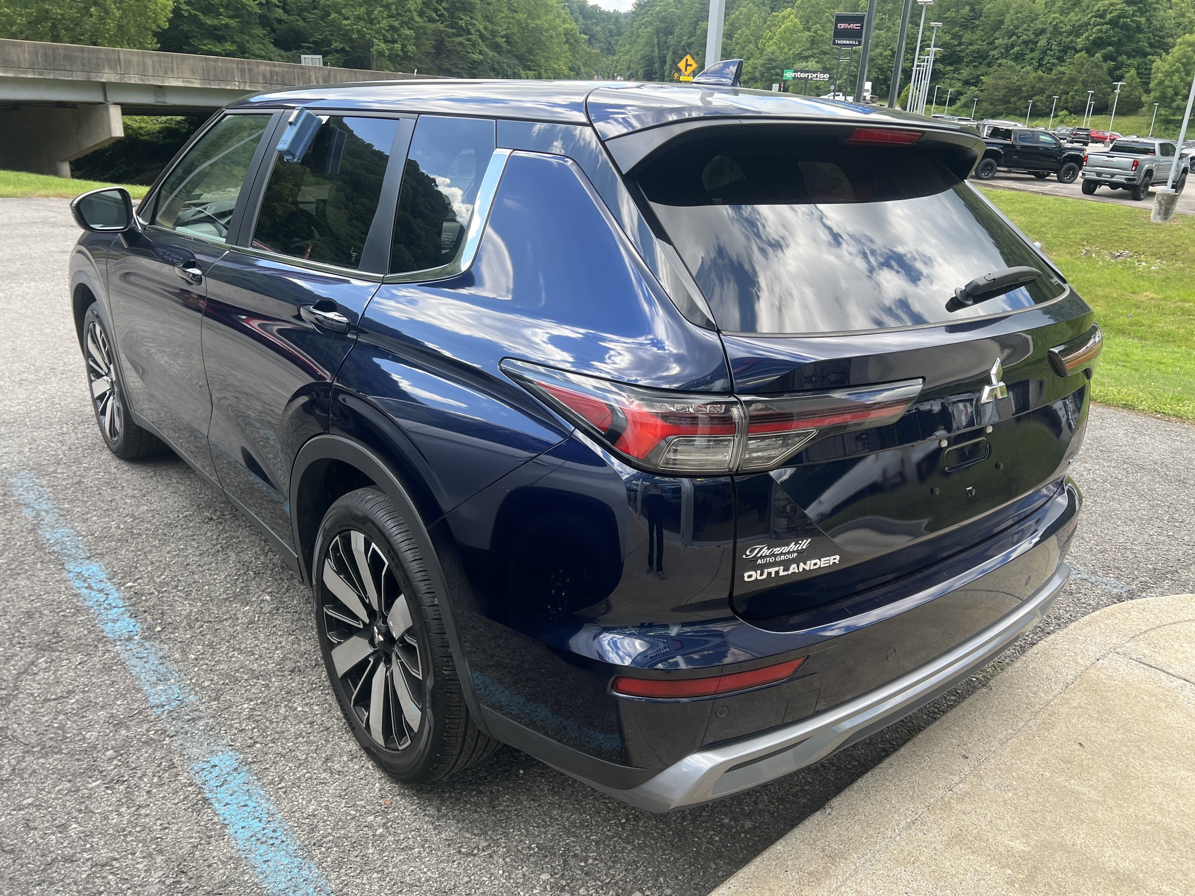 2026 Mitsubishi Outlander SE