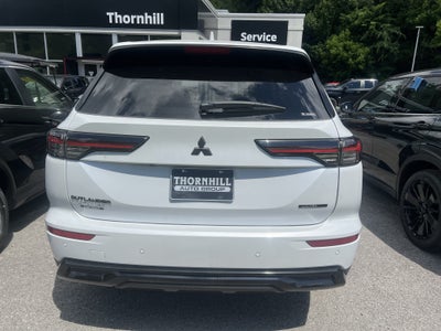 2026 Mitsubishi Outlander LE