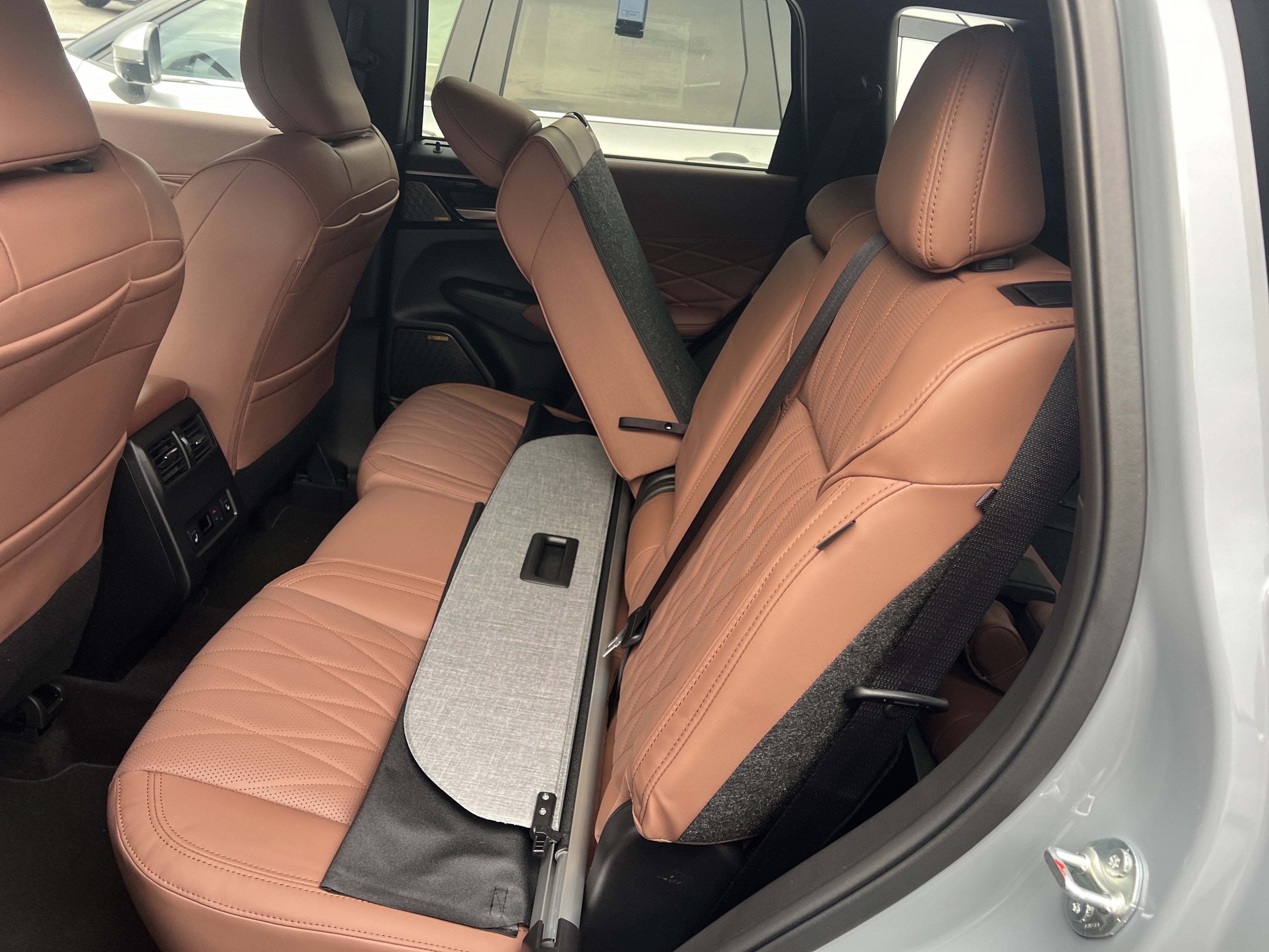 2026 Mitsubishi Outlander SEL