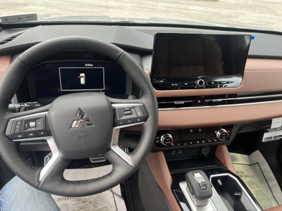 2026 Mitsubishi Outlander SEL